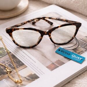 QUAY Blue Light Glasses Tortoise Cat Eye Trendy Screen Protection Chic Frames